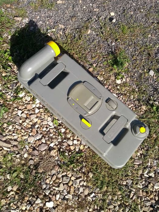 Toaleta turystyczna kaseta zbiornik thetford C3 C3 C4