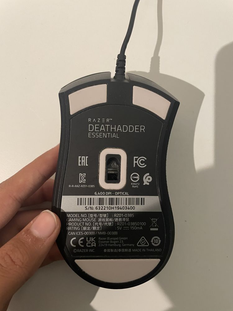 Rato Razer Deathadder Essential