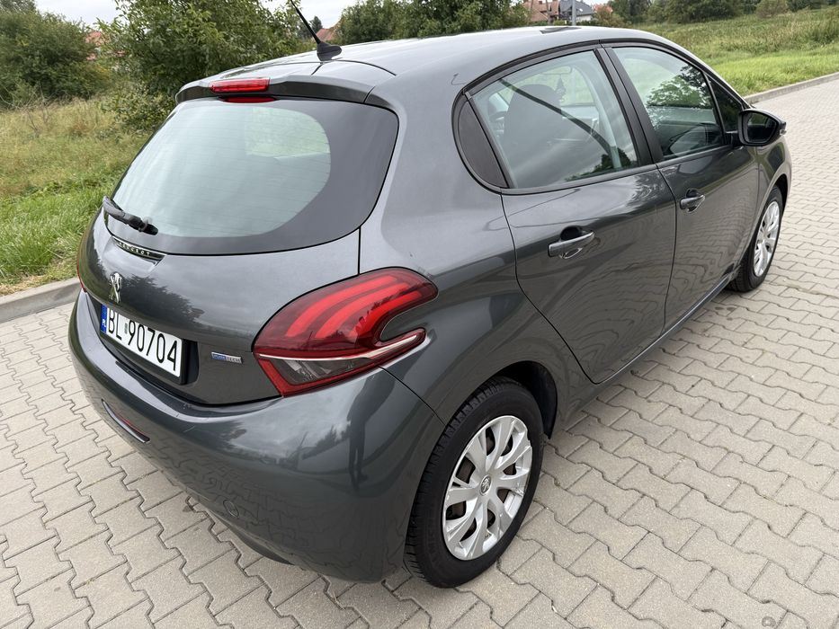 Peugeot 208 BENZYNA 2016rok Zadbany egzemplarz!