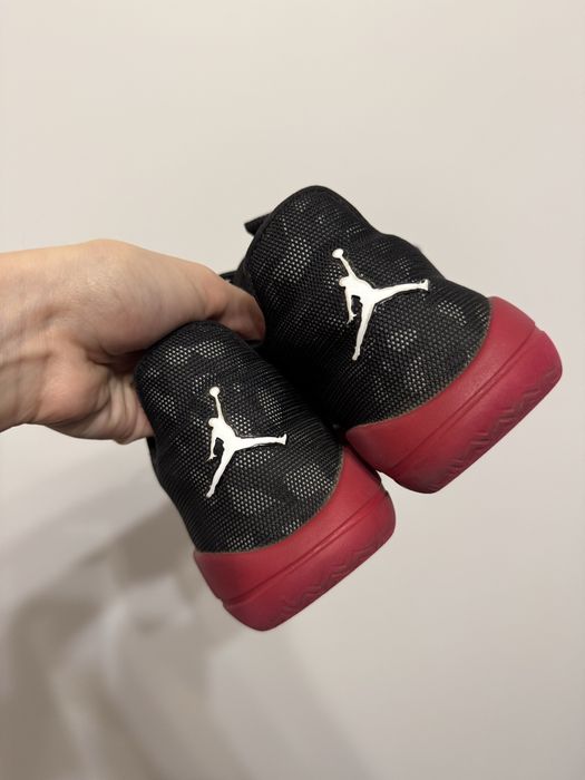 Кроссовки jordan nike унисекс оригинал джордан 39