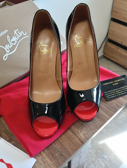 Nowe lakierowane christian louboutin szpilki