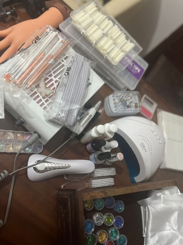 Material de Nail Designer