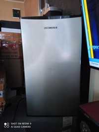 Продам холодильник компактный