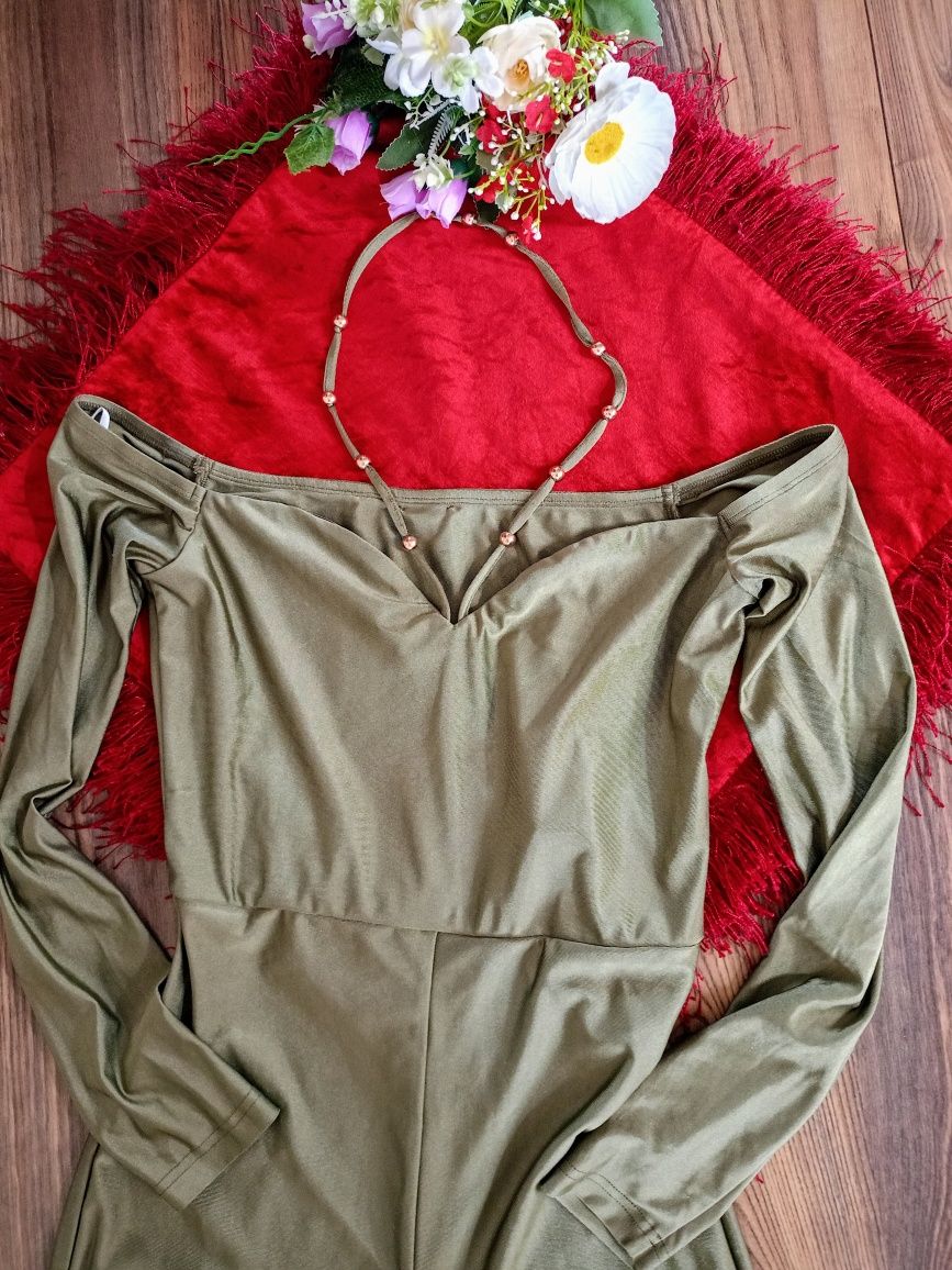 Nowy oliwkowy kombinezon missguided XS/S