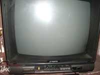 Tv Antiga a cores