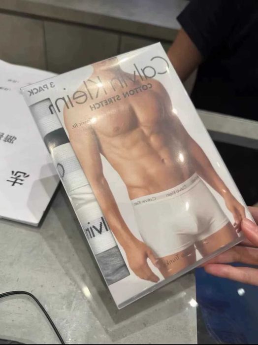 Bokserki męskie CK Colorblock – zestaw 3-częściowy