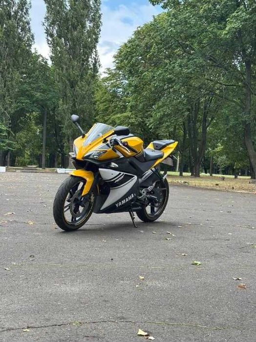 Мотоцикил Yamaha YZF  R 125