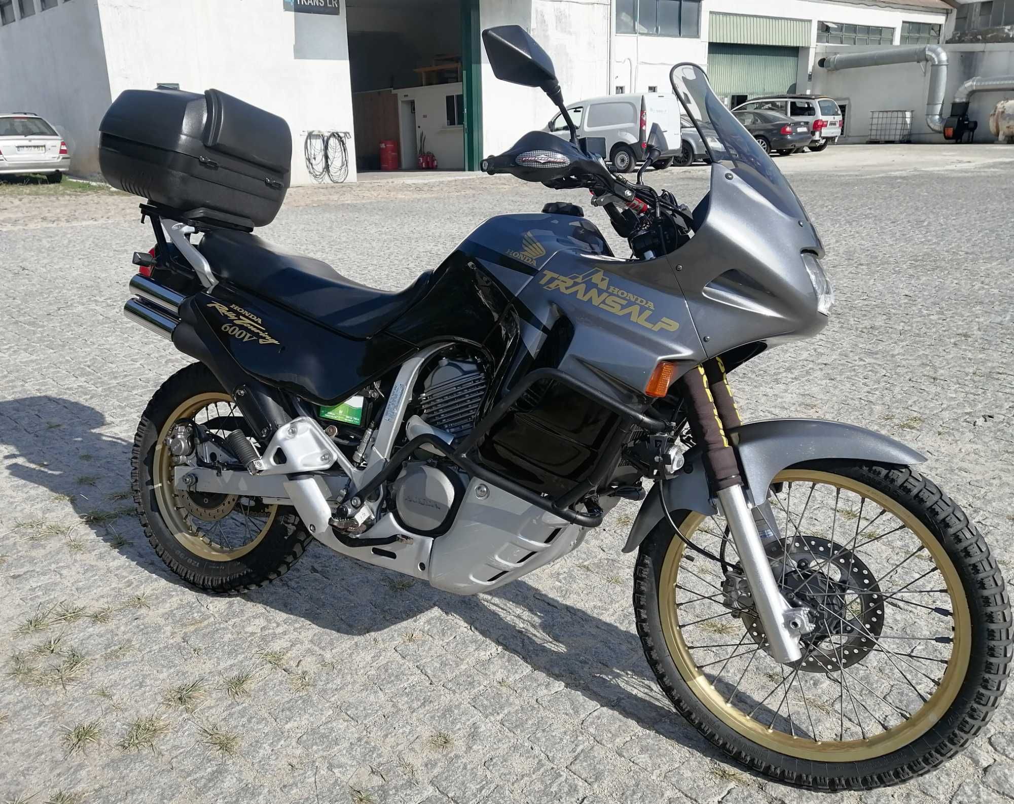 Honda Transalp 600V