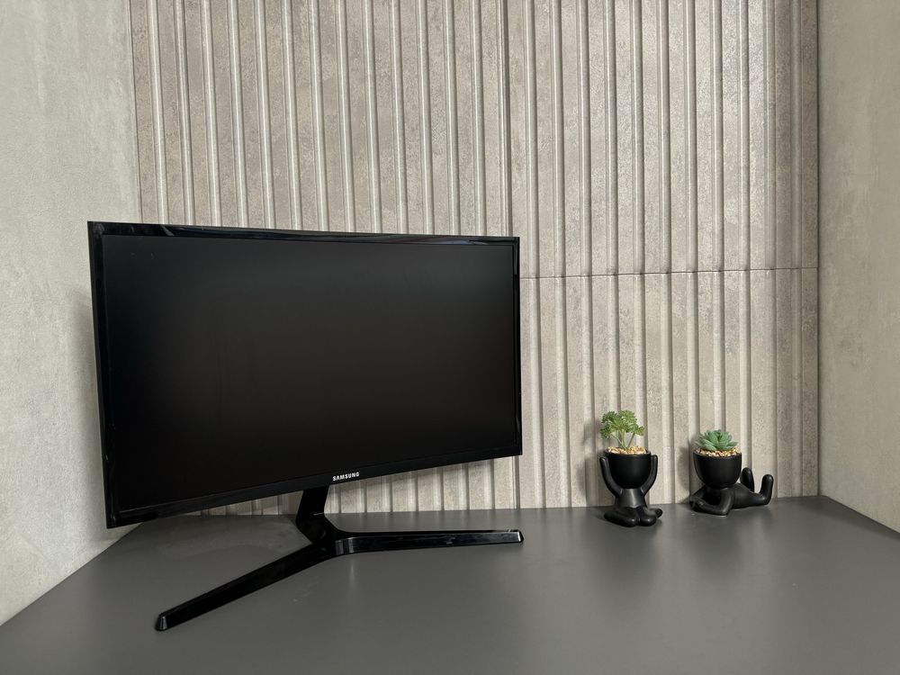 144hz Вигнутий Монітор Samsung 24 дюйми ігровий full hd