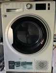 Máquina de Secar Roupa Hotpoint - 8Kg - Bomba de Calor - NT M11 82SK