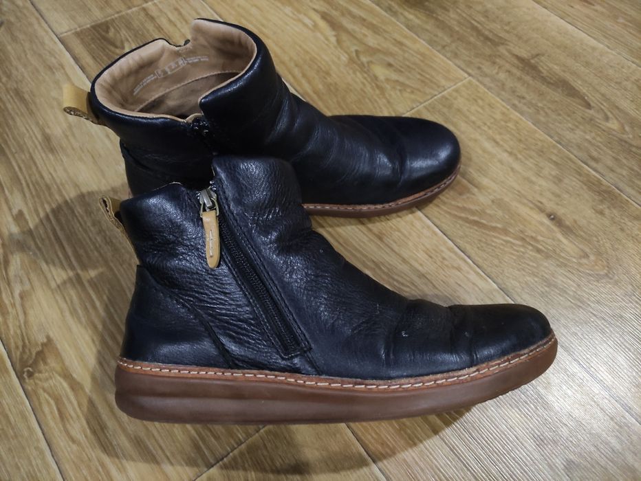 Демисезонные, осенние ,ботинки ,челси, броги,ботиночки Clarks, Zara