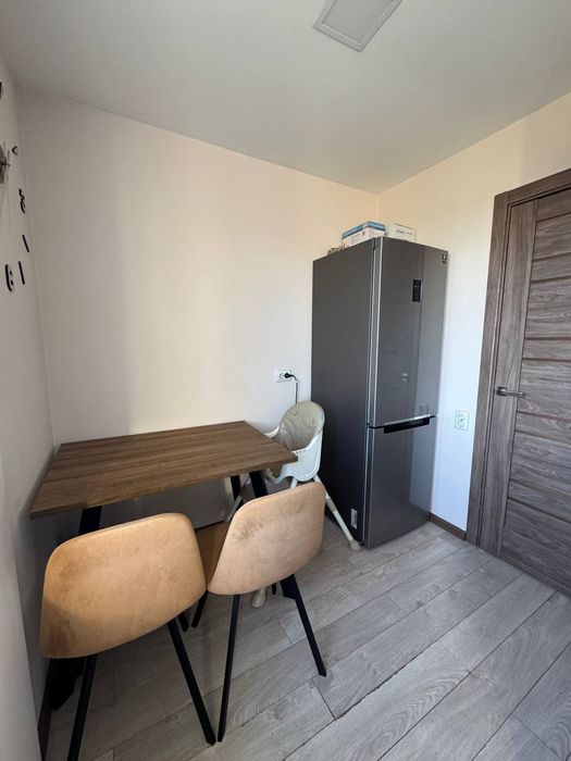 Продаж 2к квартири, з меблями та капітальним ремонтом