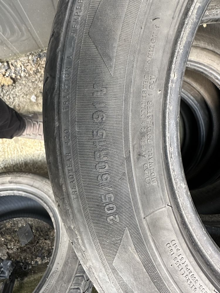 Гума 205/60 R15