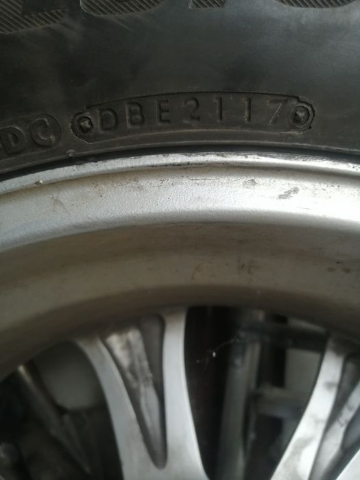 Шины зима Bridgestone Blizzak DM-V2 235/60 R18