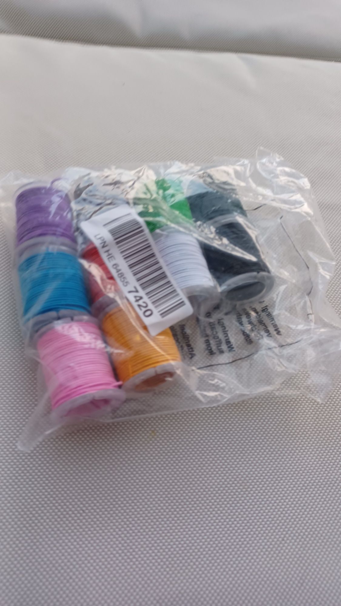 Kolekcja 10 kolorow Guma gumka na szpulkach okolo 2 m 1mm