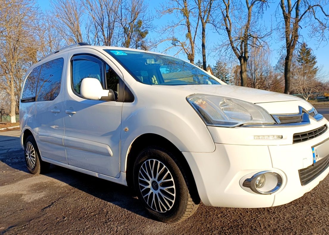 Citroen Berlingo 2013 оригінальний пасажир 1,6 дизель МТ Берлінго