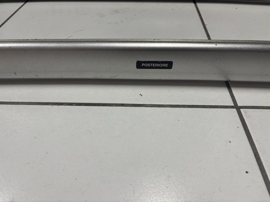 Barras de tejadilho originais ‘linea accessori’ Lancia Lybra