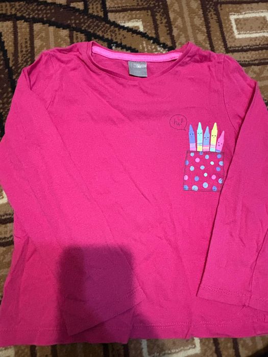 Продам кофтинку на дівчинку