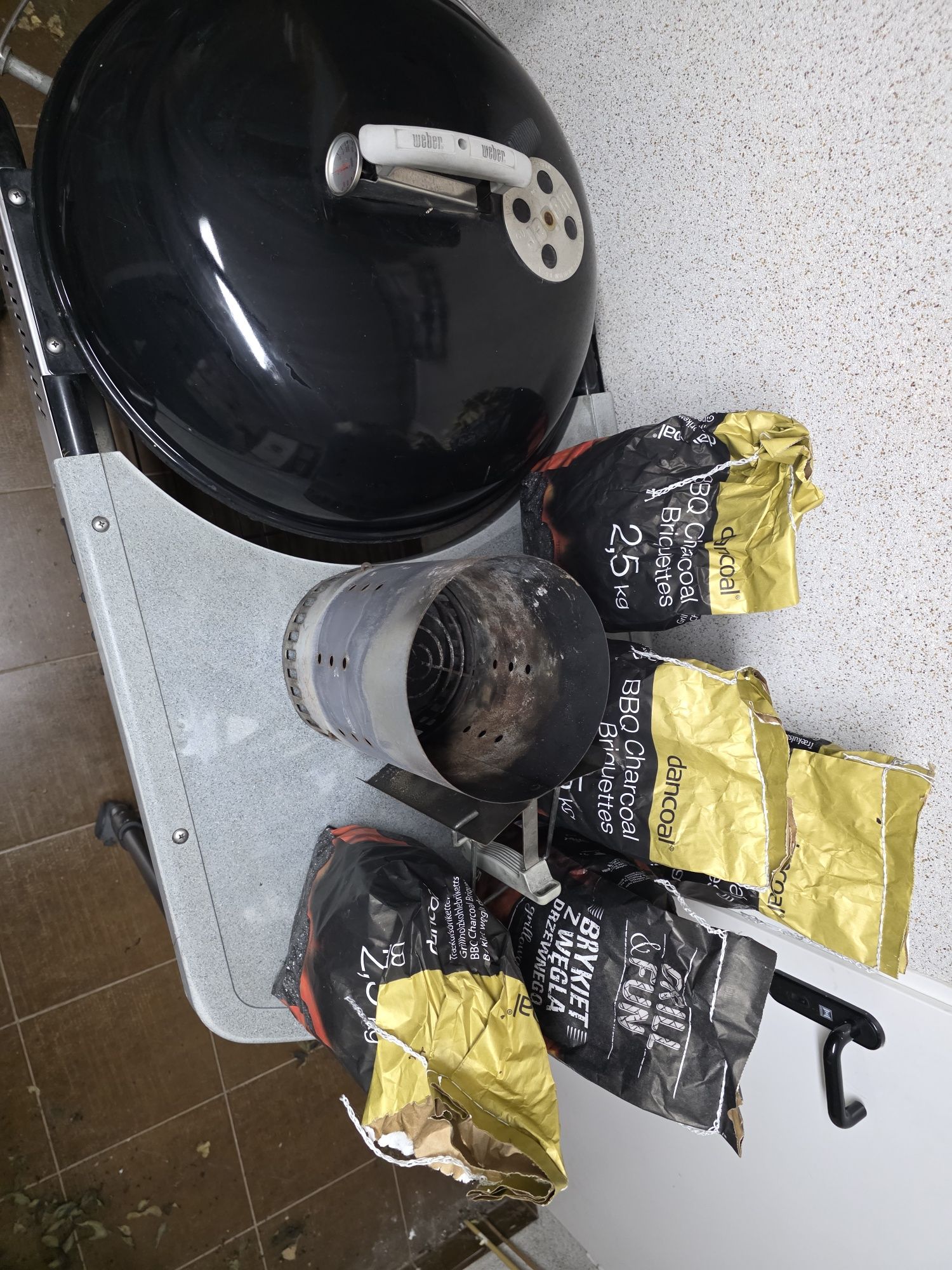 Grill węglowy Weber