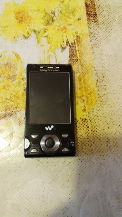 Sony Ericsson W 995...