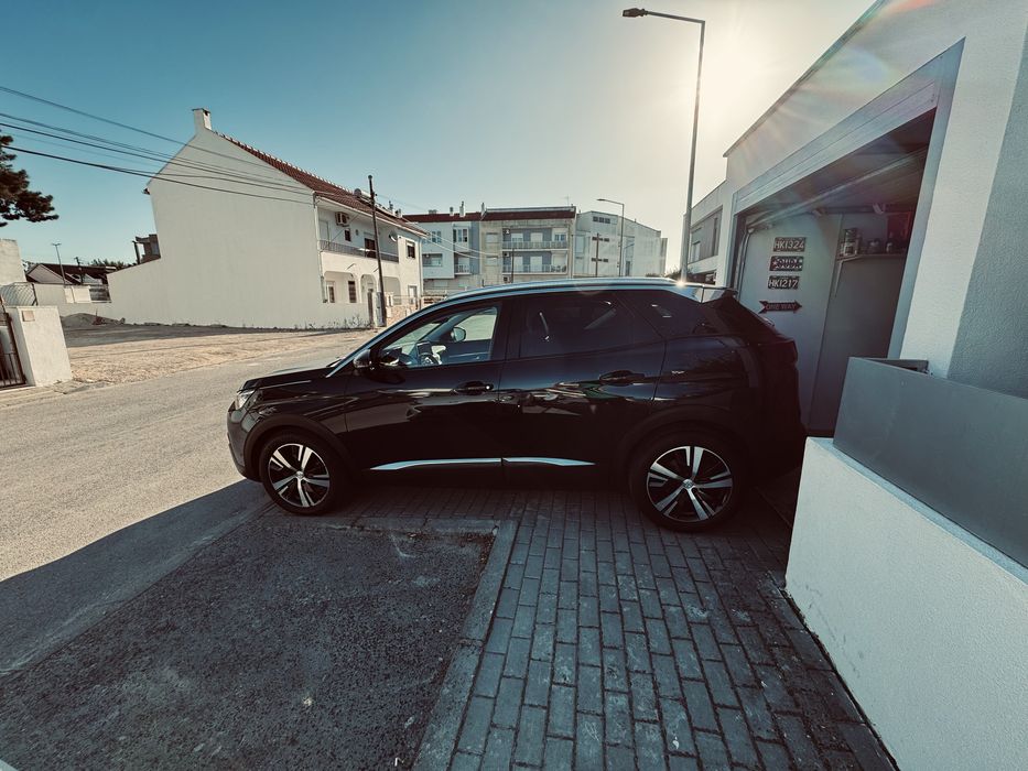 Peugeot 3008 1.5bluehdi 130cv Allure