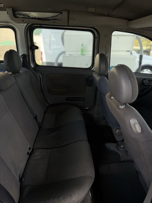 Opel combo  5 lugares oportunidade