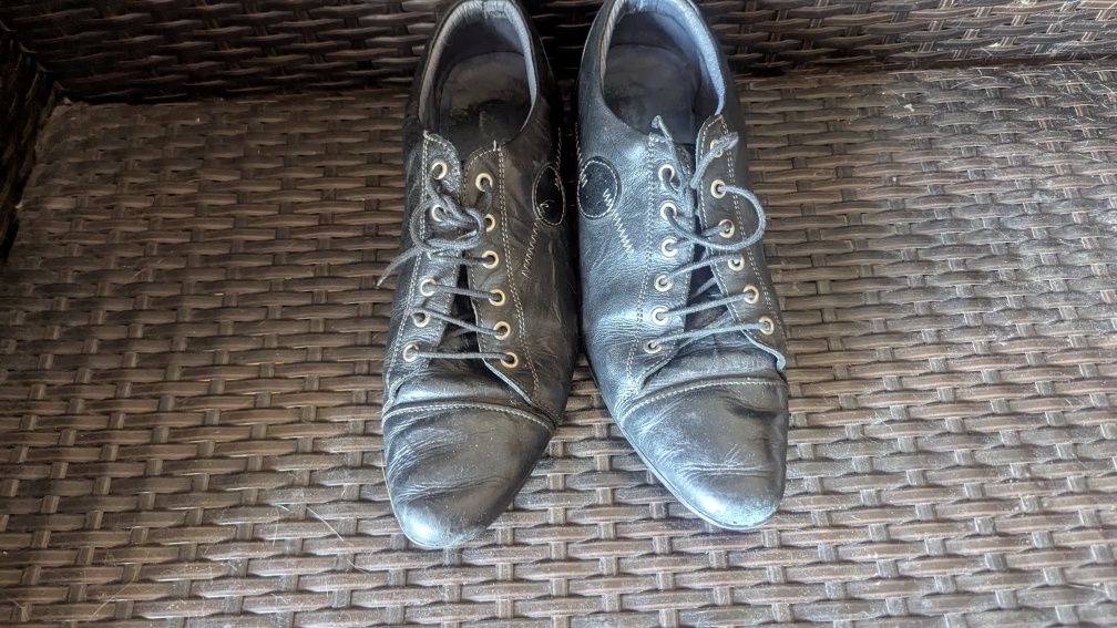 Sapatos Zara em bom estado