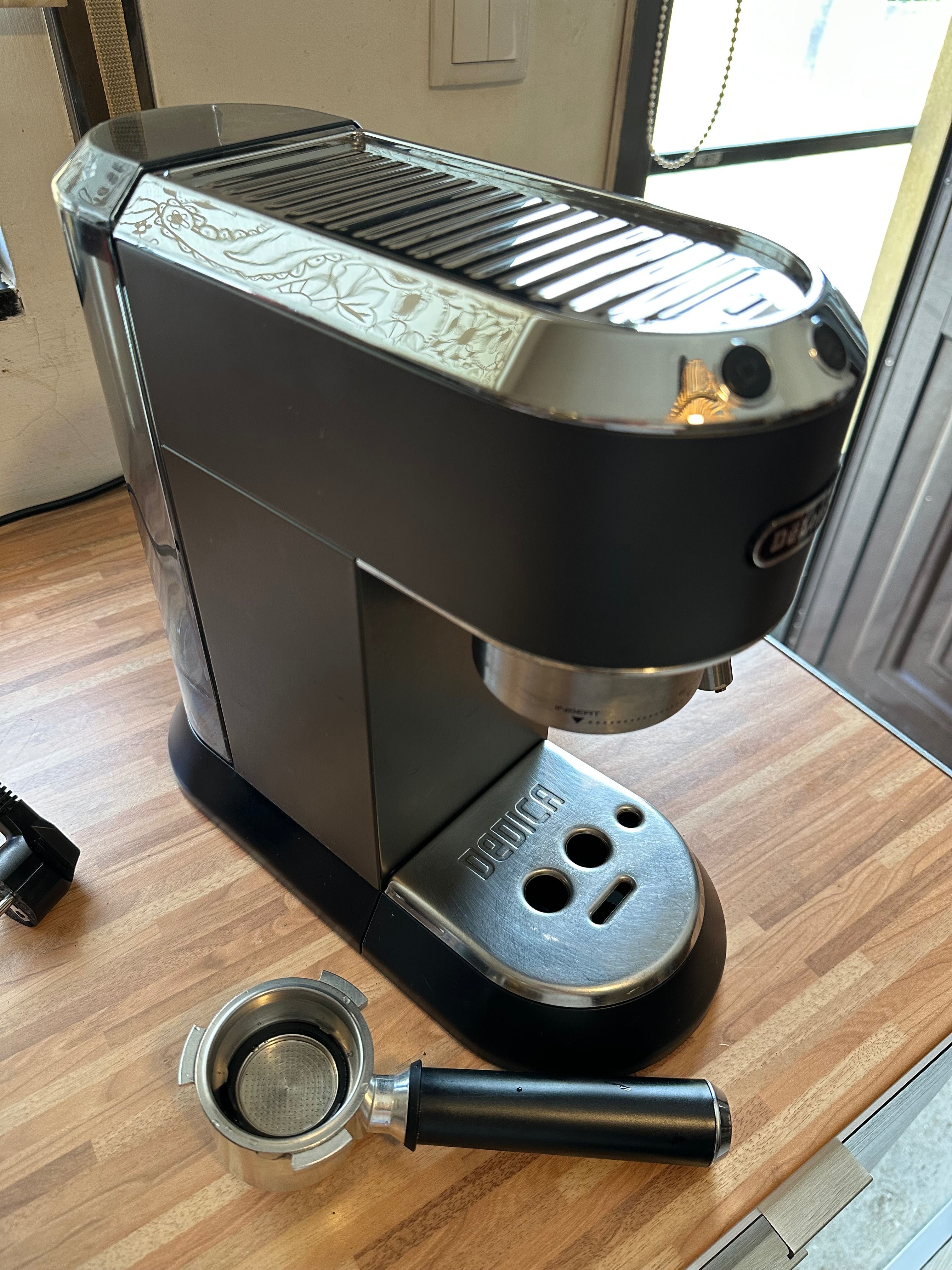 Delonghi Dedica Style expresso