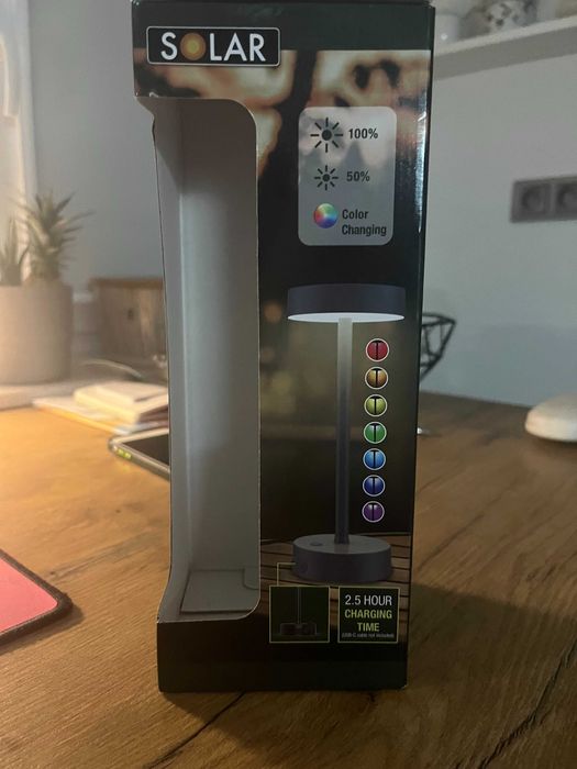 Lampa lampka stołowa solarna zewnętrza trzy tryby Led RGb  metalowa