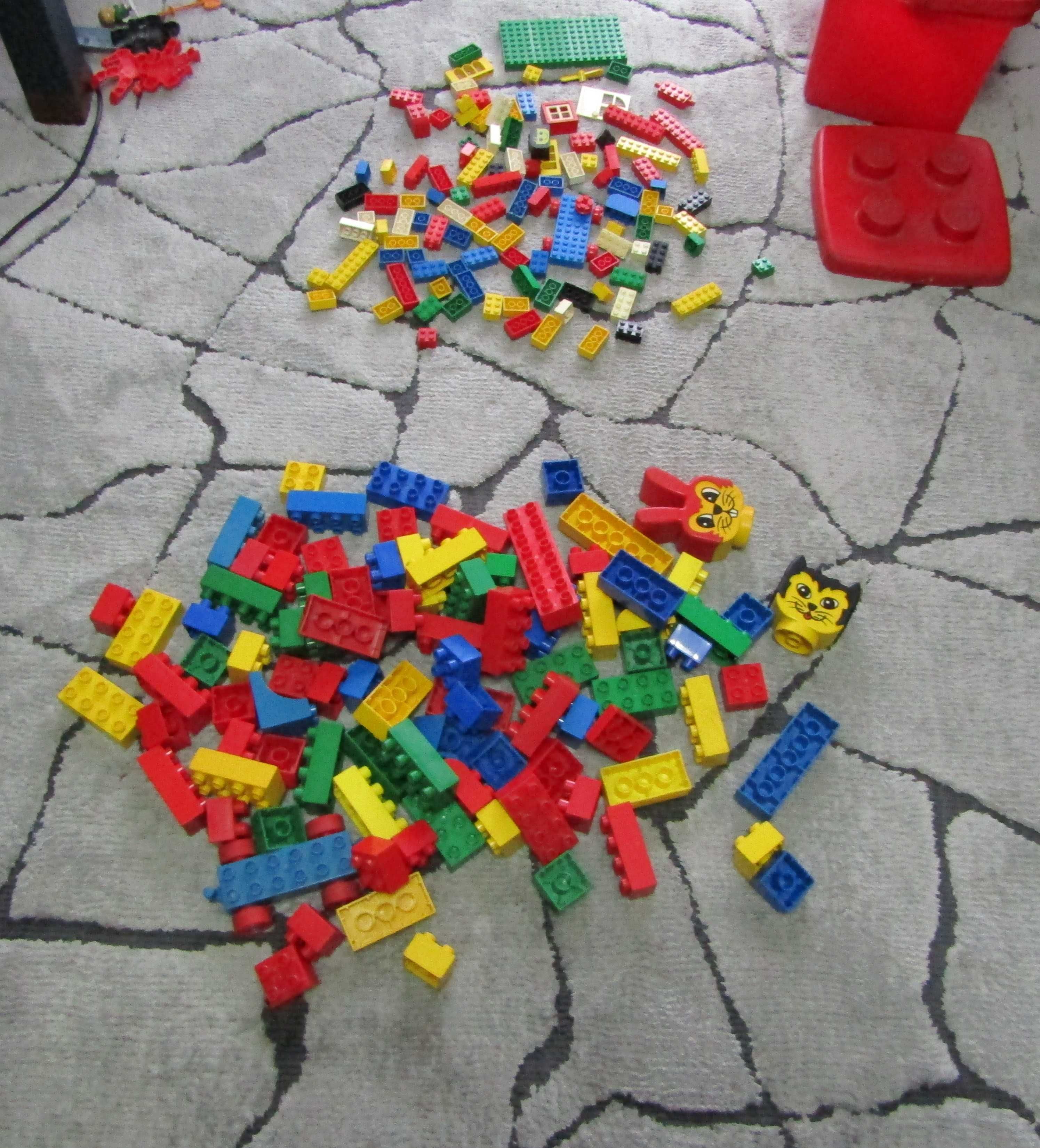 Legos antigos da marca LEGO