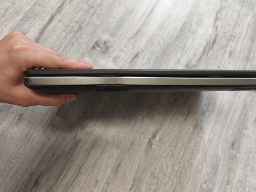 УЦІНКА!ігровий 32/512/GDDR5/SSD/FullHD/8ядер/ноутбук для ігр навчання