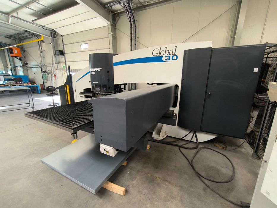 Prasa rewolwerowa LVD STRIPPIT GLOBAL 30 1225