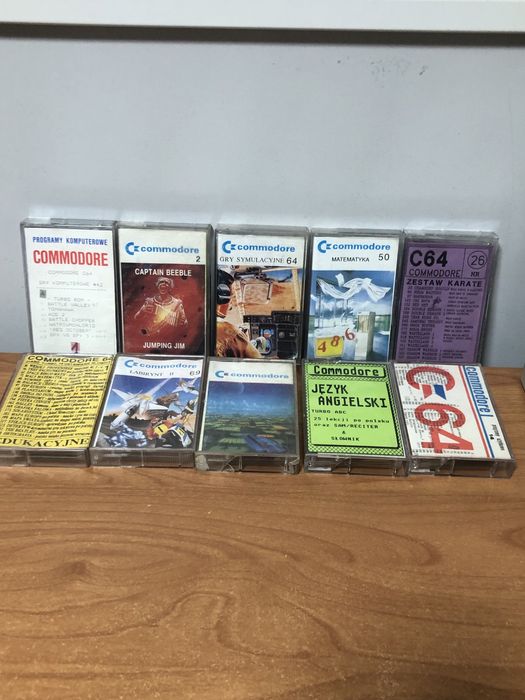 Zestaw 10 kaset gry , programy retro Commodore 64, różne w pudełkach