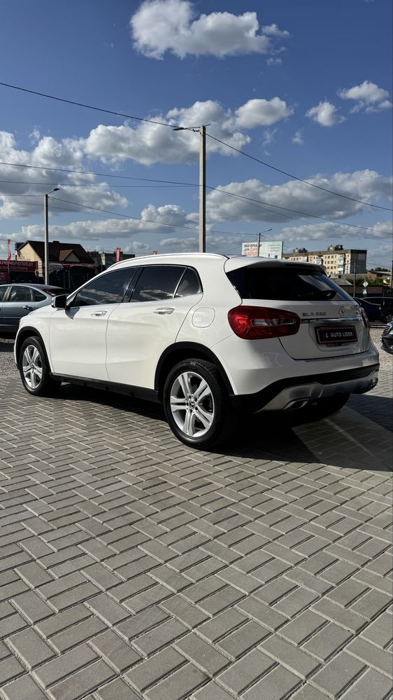 Mercedes-Benz GLA Мерседес-Бенц ГЛА 2,0 бенз 2017 р 7G-Tronic 4matic