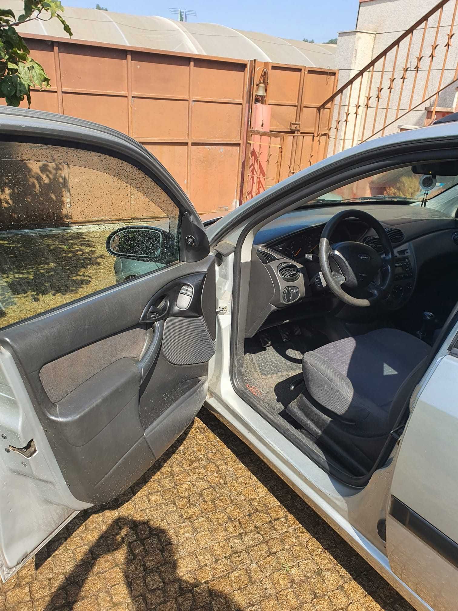 Ford Focus SW 1.4 Gasolina