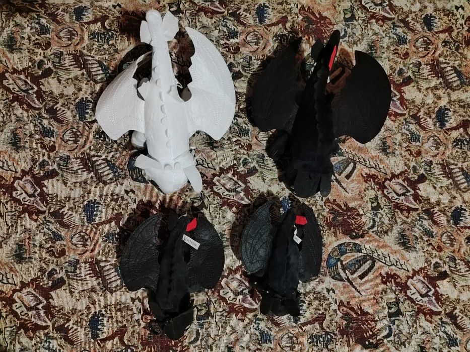 Беззубик на машину авто черный белый дракон how to train your dragon