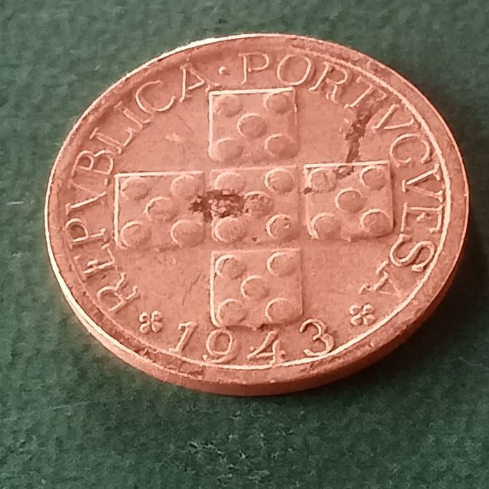 Moeda de  X  centavos  1943