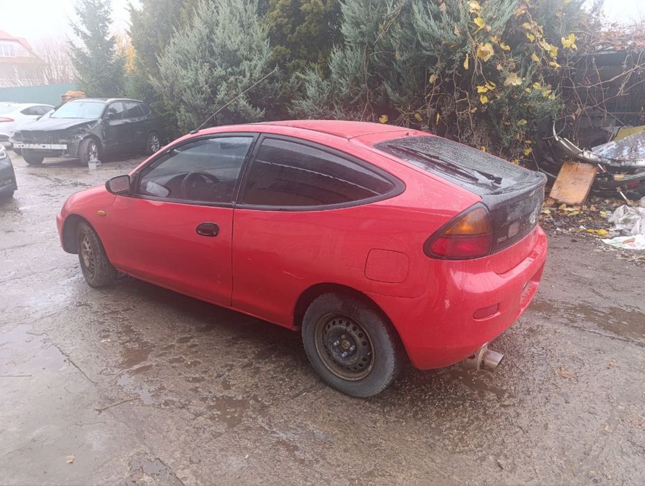 Mazda 323 coupe 1995