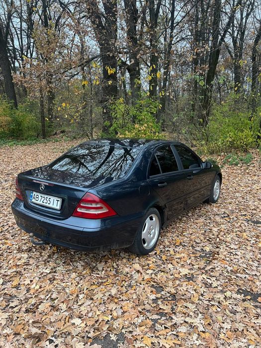Мерседес w203