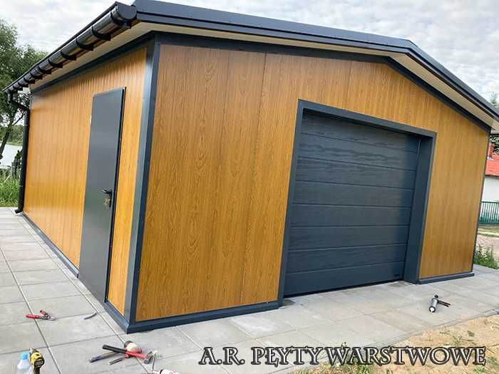 Garaż z płyty warstwowej, garaż ocieplany, garaż przemysłowy płyta EPS