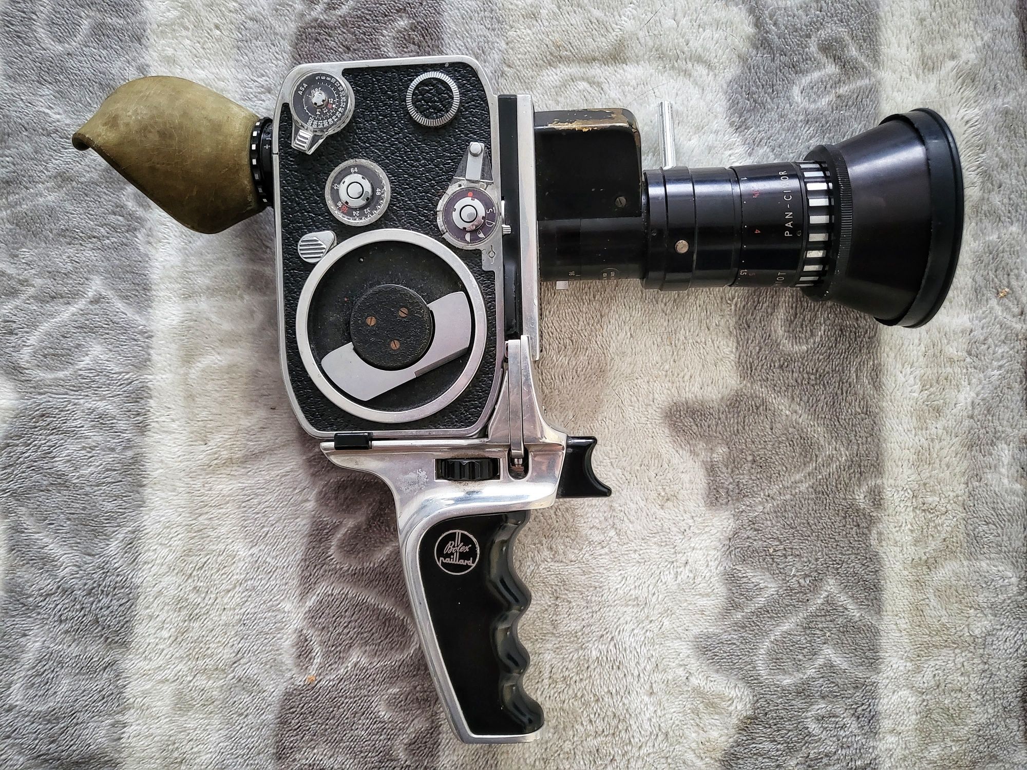 Bolex Paillard P2 Zoom Reflex com Mala vintage