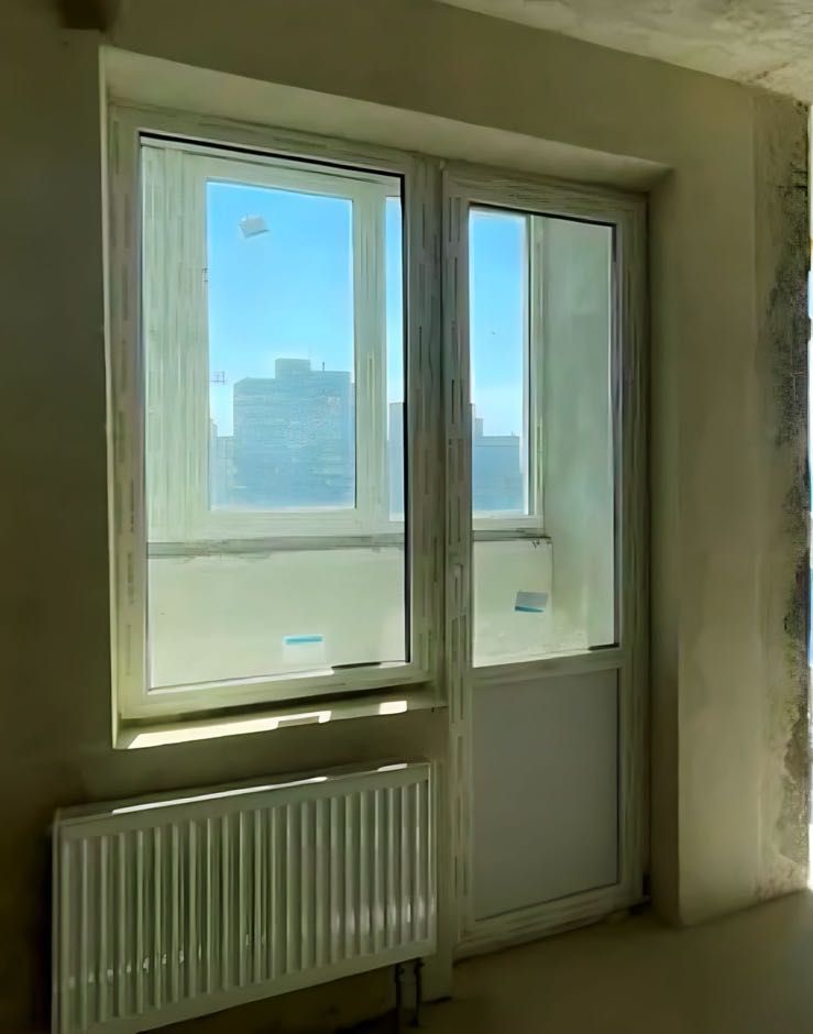 Віконний блок Rehau (двері та вікно)