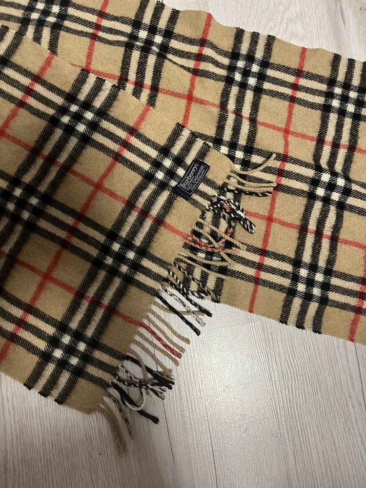 Burberry 100% Cashmere szalik