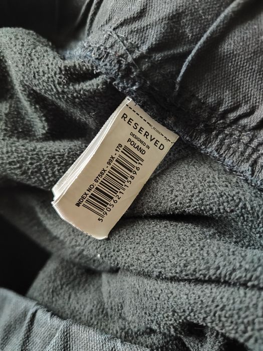 Ocieplone spodnie dla nastolatka, stan idealny, 170cm, Reserved