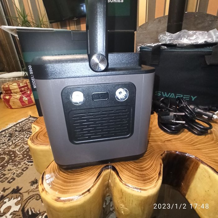 Зарядна станція, повербанк, інвертор SWAREY 1000 w
