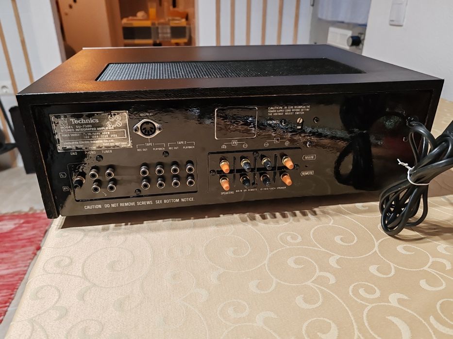 Amplificador technics su 7300