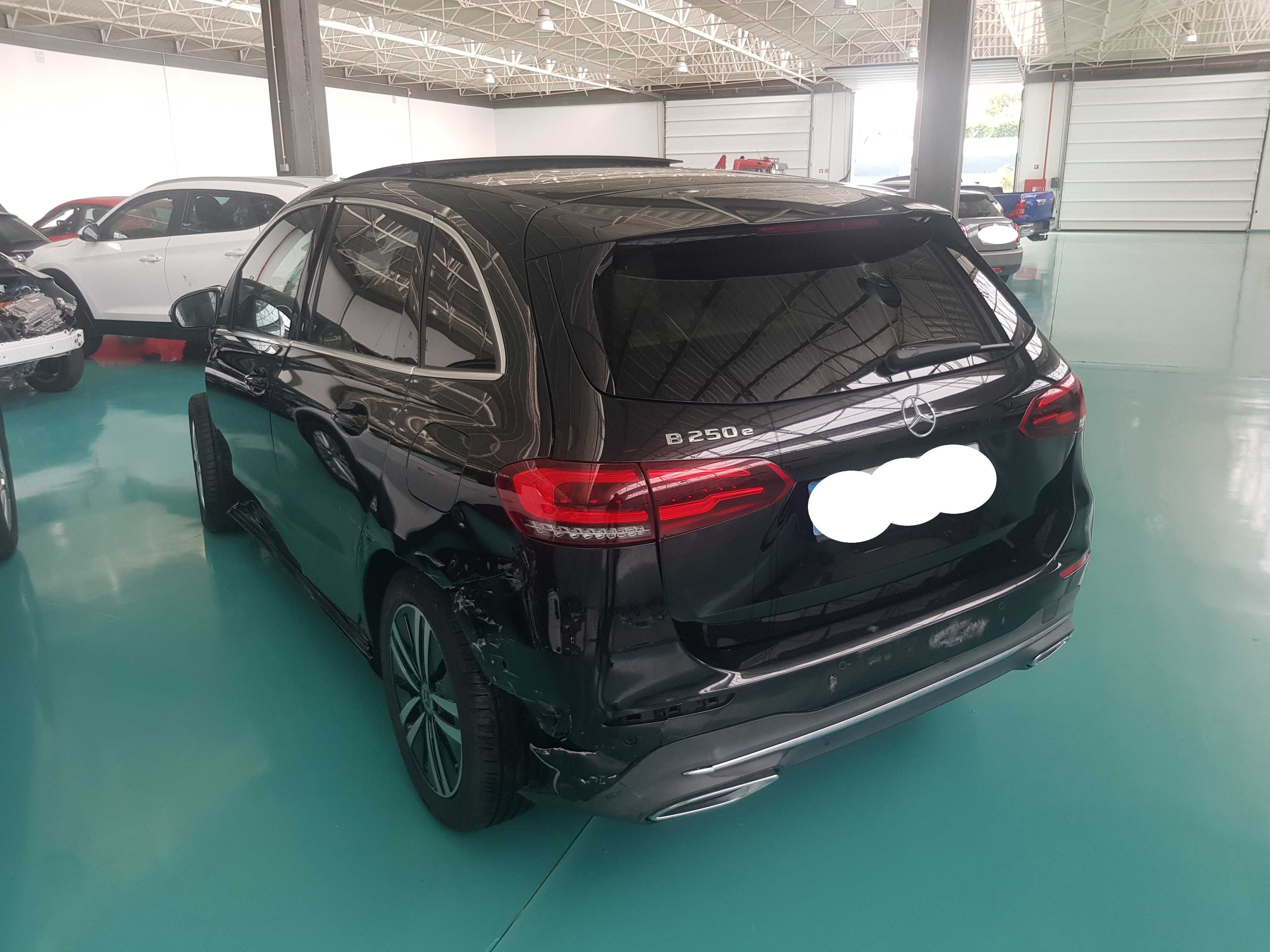 Mercedes-Benz B 250 e Progressive