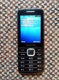 Мобильный телефон Samsung GT-S5610: удобная и компактная звонилка