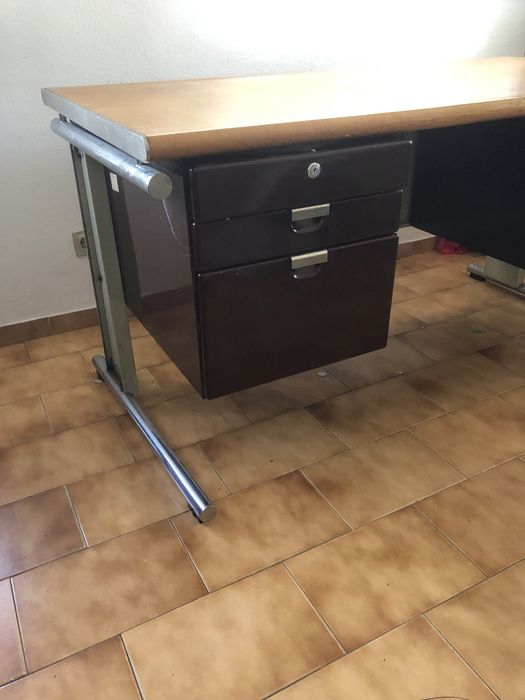 Secretaria 75cm x 150cm