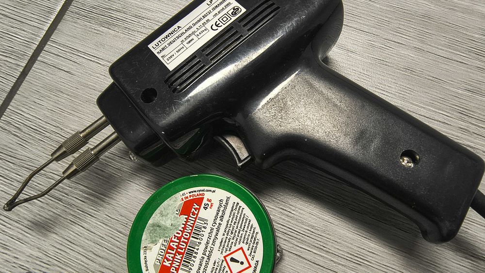 Lutownica starego typu 100W transformatorowa z 2000r. (jak nowa)